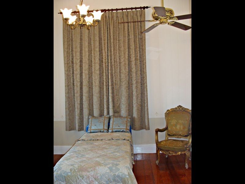 64 McLennan Street, Albion QLD 4010