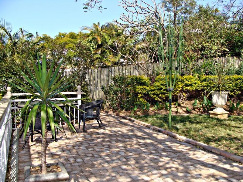 64 McLennan Street, Albion QLD 4010