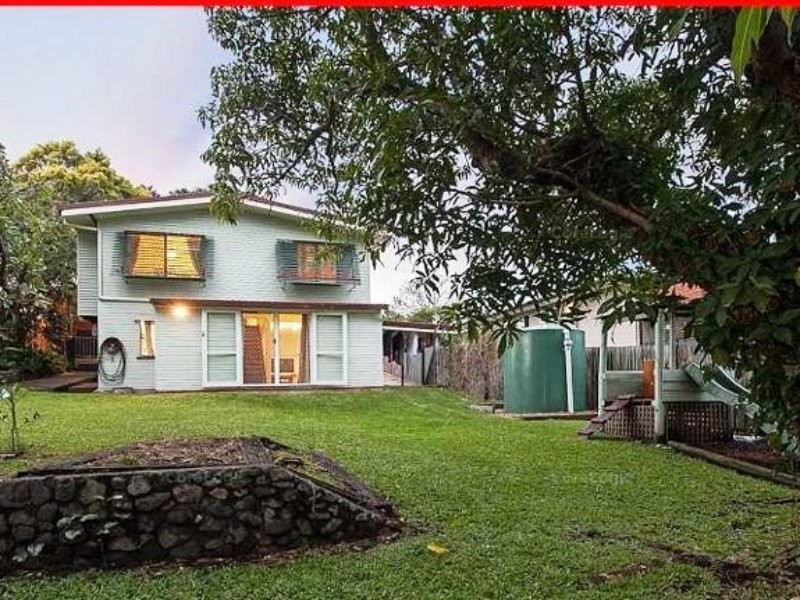 6 Ormeley Street, Stafford Heights QLD 4053