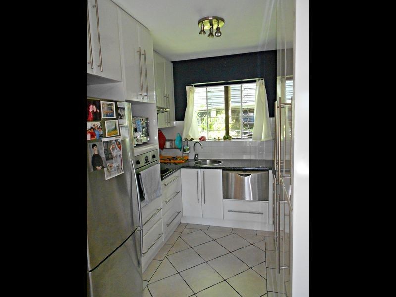 2/87 Kedron Park Road, Wooloowin QLD 4030