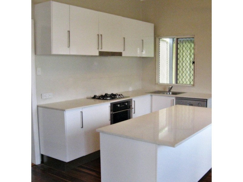 24 Grove Street, Albion QLD 4010