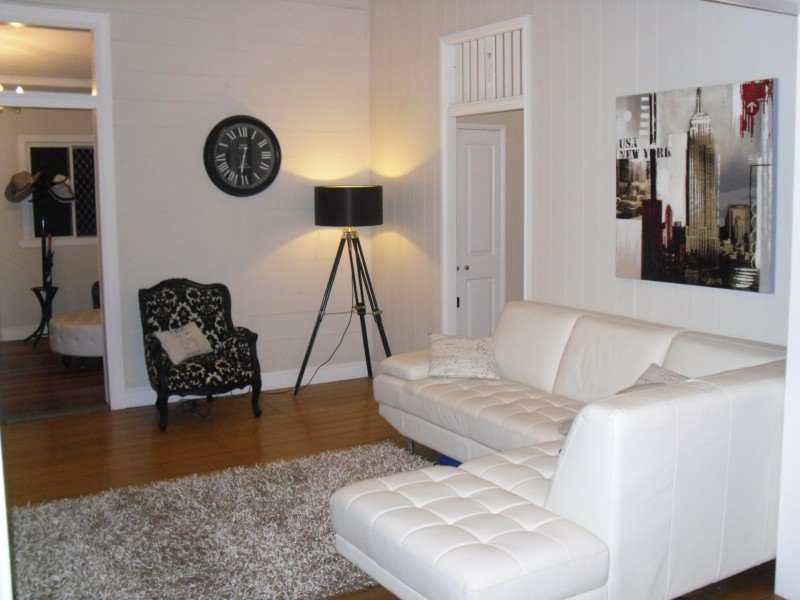 24 Grove Street, Albion QLD 4010