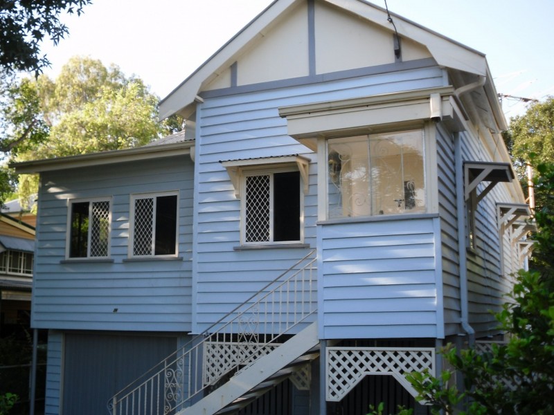 24 Grove Street, Albion QLD 4010