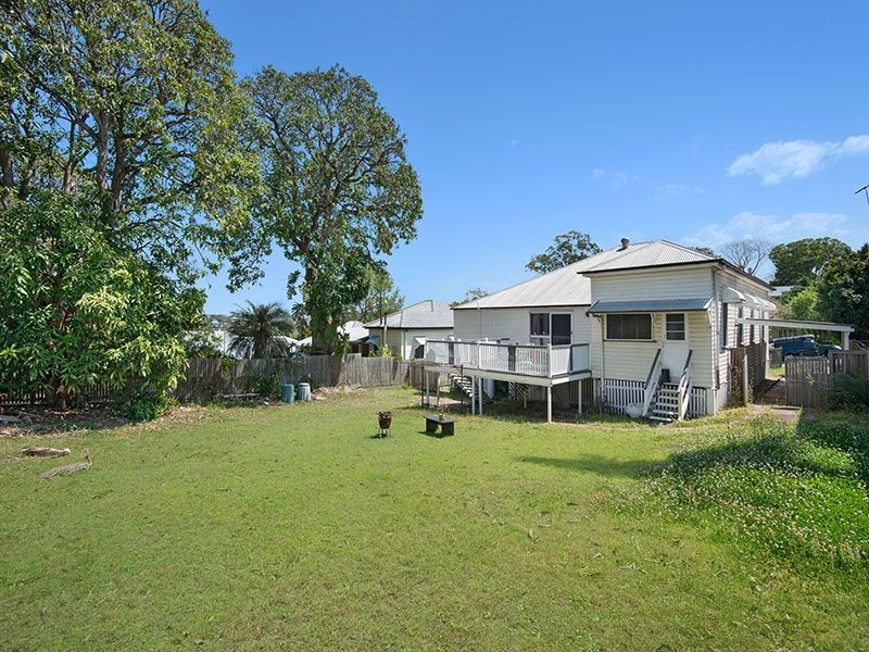 17 Oakwal Terrace, Windsor QLD 4030