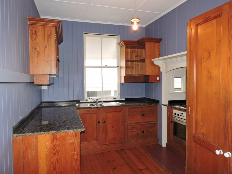 29 Daphne Street, Grange QLD 4051