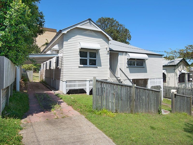 17 Oakwal Terrace, Windsor QLD 4030