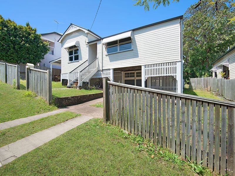 17 Oakwal Terrace, Windsor QLD 4030