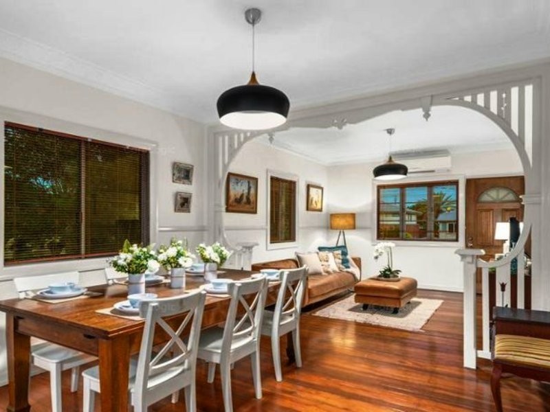 8 O’Farrell Avenue, Northgate QLD 4013