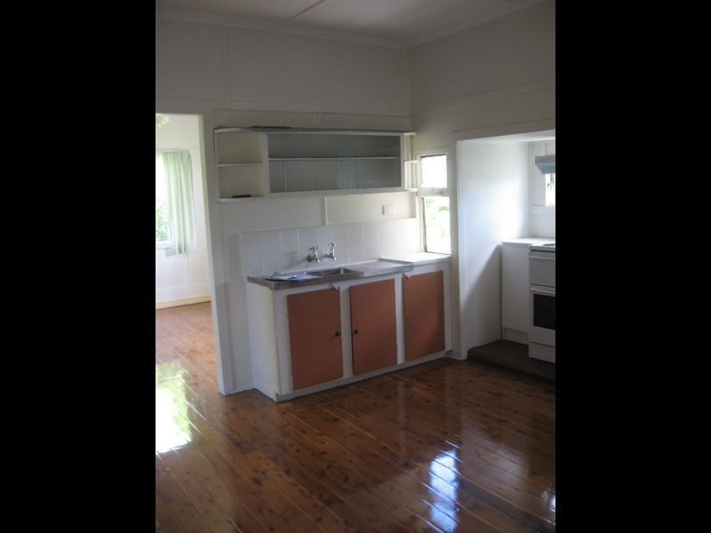 38 Bowen Street, Windsor QLD 4030