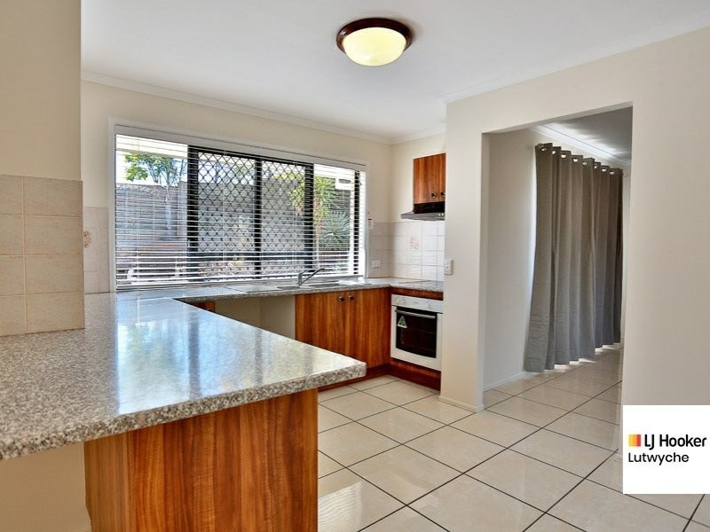 16 Stallone Circuit, Mcdowall QLD 4053