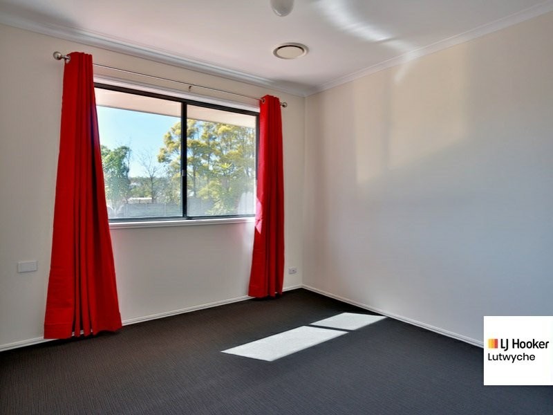 16 Stallone Circuit, Mcdowall QLD 4053