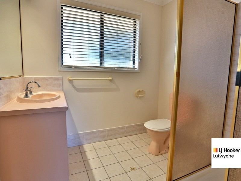 16 Stallone Circuit, Mcdowall QLD 4053