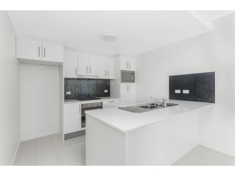 8/17 Norman Street, Wooloowin QLD 4030