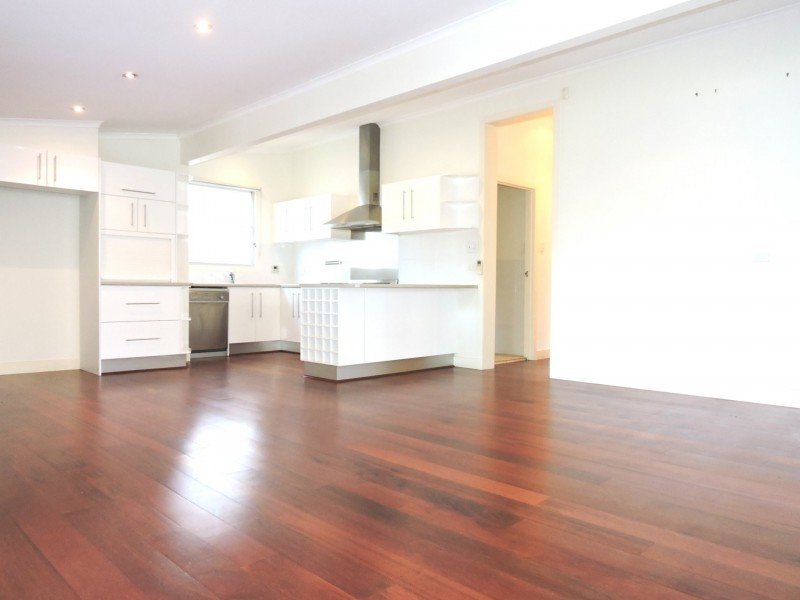 66 Stoneleigh Street, Albion QLD 4010