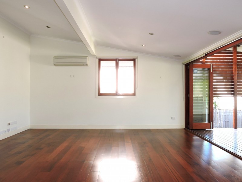 66 Stoneleigh Street, Albion QLD 4010