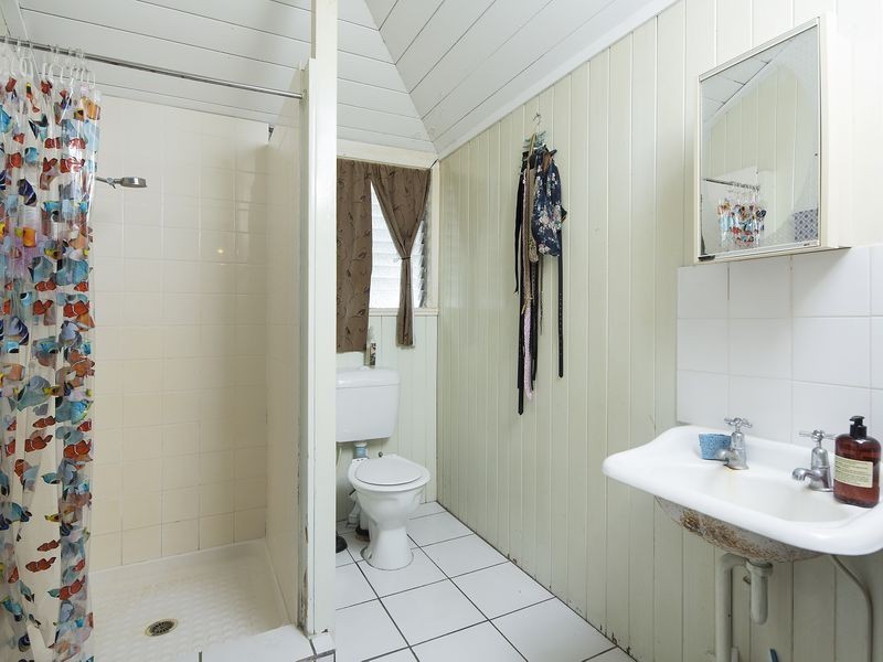 22 Annie Street, Windsor QLD 4030