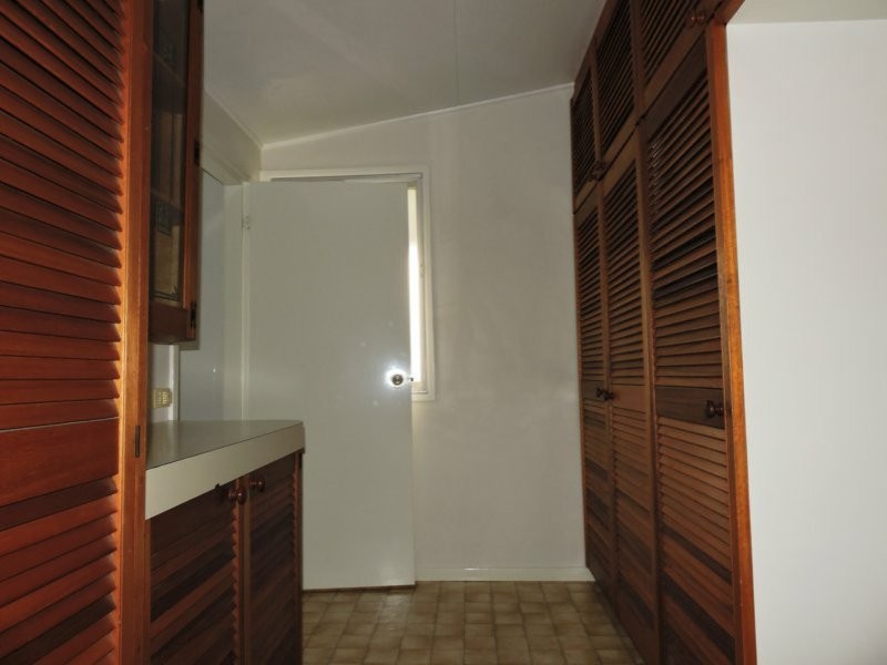 27 Grove Street, Albion QLD 4010