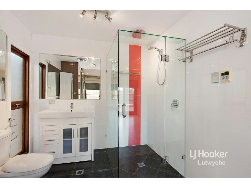 24 Boomerang Street, Lutwyche QLD 4030