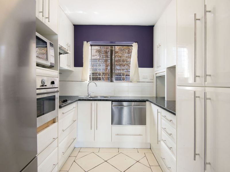 2/89 Kedron Park Road, Wooloowin QLD 4030