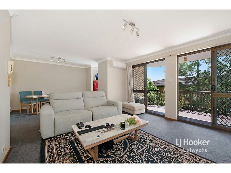 Unit 2/37 Victoria Terrace, Gordon Park QLD 4031