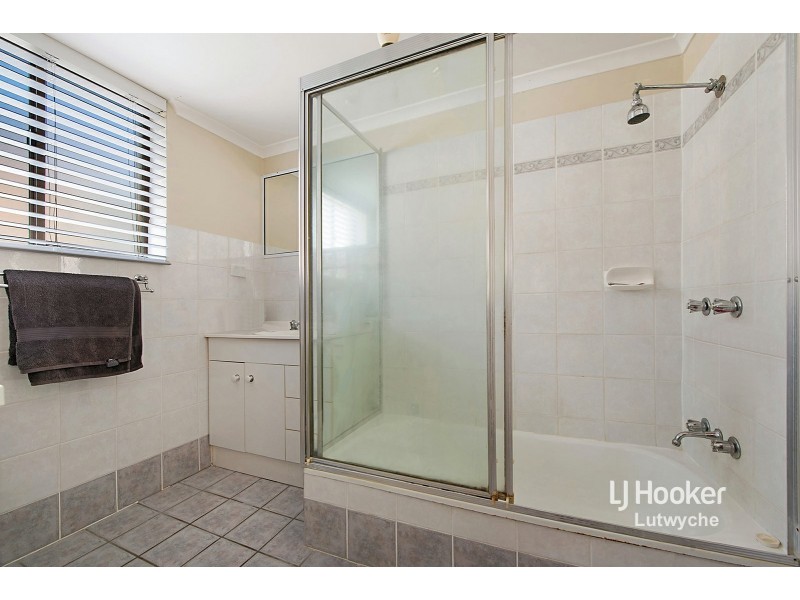 Unit 2/37 Victoria Terrace, Gordon Park QLD 4031