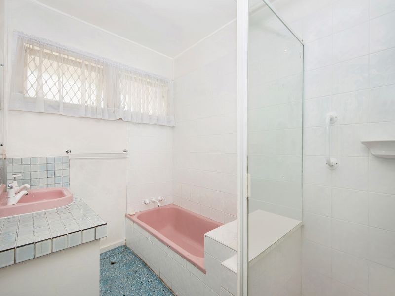 16 Victor Street, Stafford QLD 4053