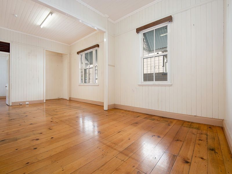 22 Brown Street, Windsor QLD 4030