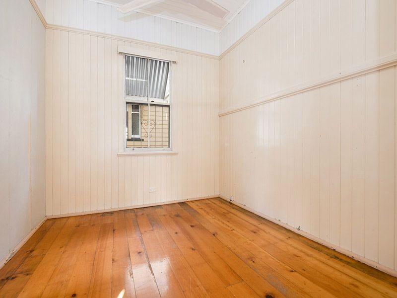 22 Brown Street, Windsor QLD 4030