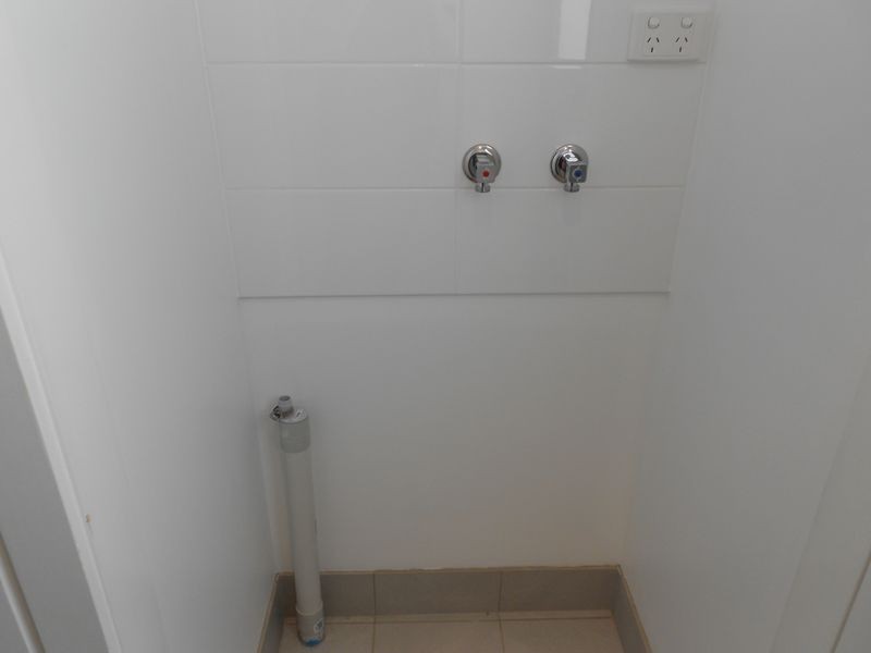 2/2 Harris Lane, Windsor QLD 4030