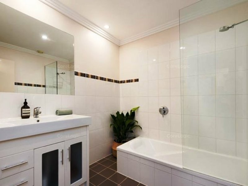 2/8 Ernest Street, Lutwyche QLD 4030