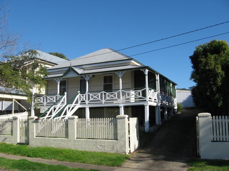 70 Swan Terrace, Windsor QLD 4030