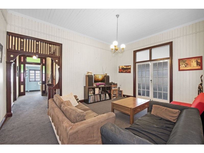 111 Dickson Street, Wooloowin QLD 4030