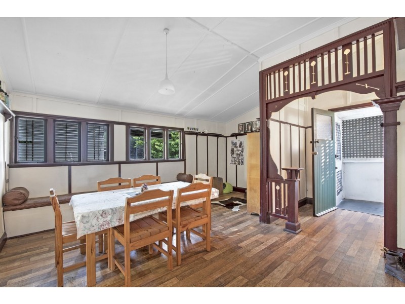 111 Dickson Street, Wooloowin QLD 4030