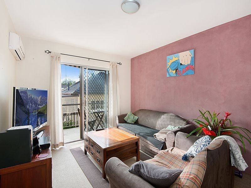 2/34 York Street, Coorparoo QLD 4151