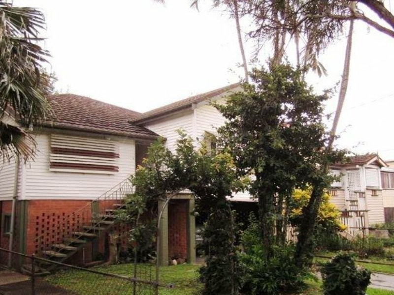 82 Bowen Street, Windsor QLD 4030