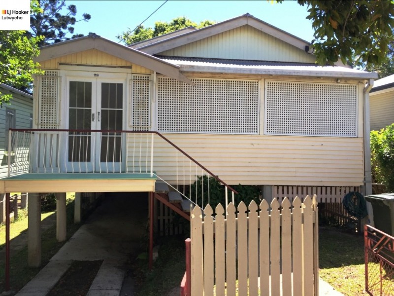 28 Brown Street, Windsor QLD 4030