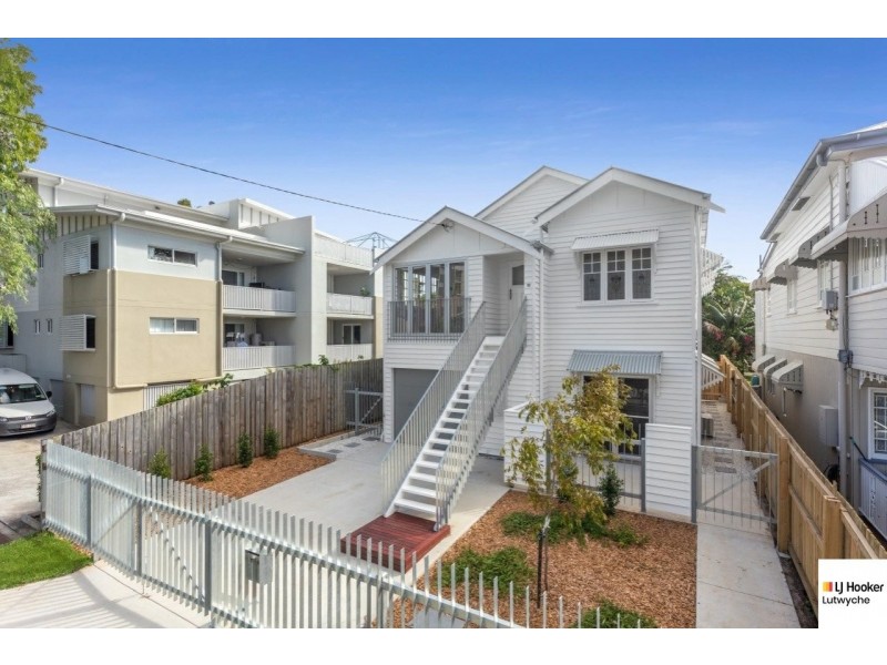 10 Norman Street, Wooloowin QLD 4030