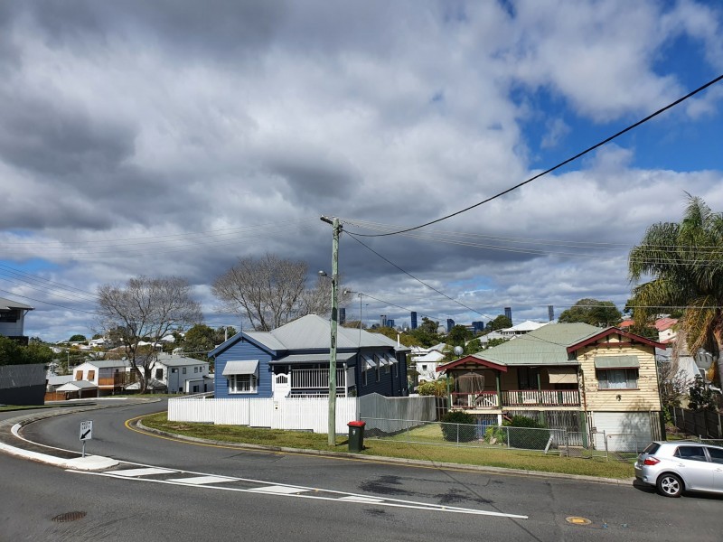 2/160 Fifth Avenue, Windsor QLD 4030