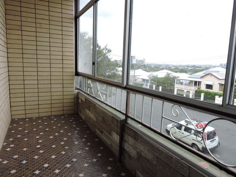 2/127 Stoneleigh Street, Lutwyche QLD 4030