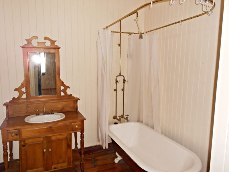 111 Dickson Street, Wooloowin QLD 4030