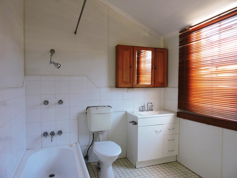 1A Arwin Terrace, Windsor QLD 4030