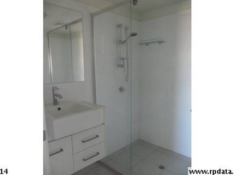 38 Gallway Street, Windsor QLD 4030