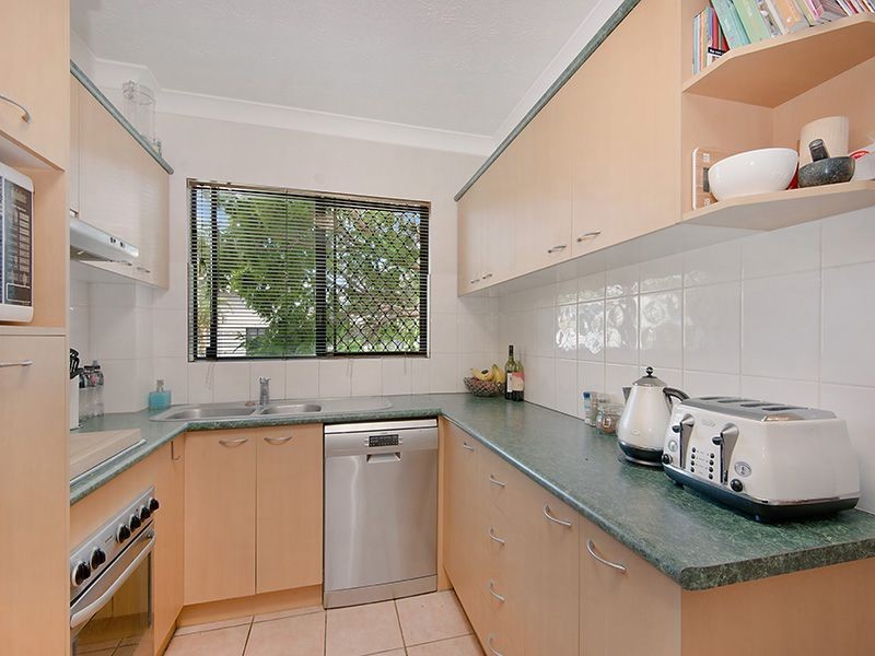 4/6 Christian Street, Clayfield QLD 4011