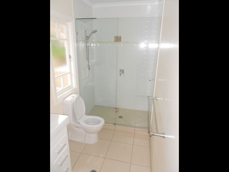 195 Edmondstone Street, Wilston QLD 4051