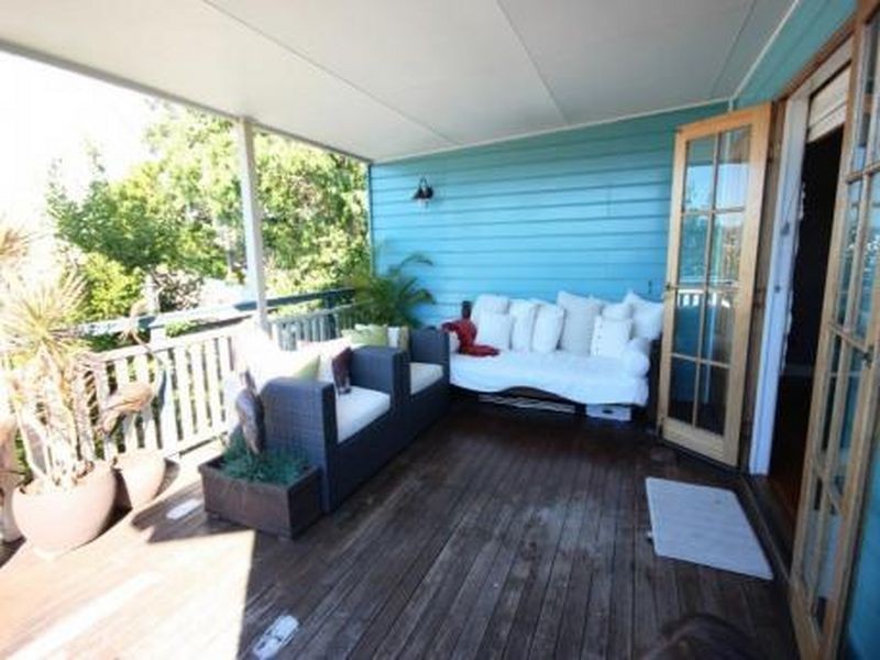 8 Hooker Street, Windsor QLD 4030