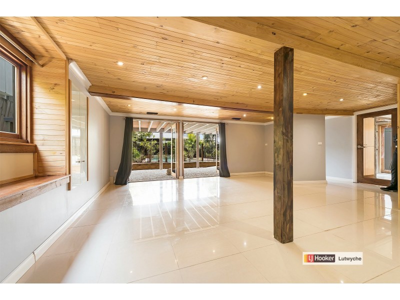 19 Morris Street, Wooloowin QLD 4030