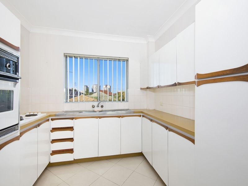 4/17 Napier Street, Ascot QLD 4007