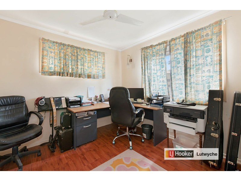 242 Bapaume Road, Holland Park West QLD 4121