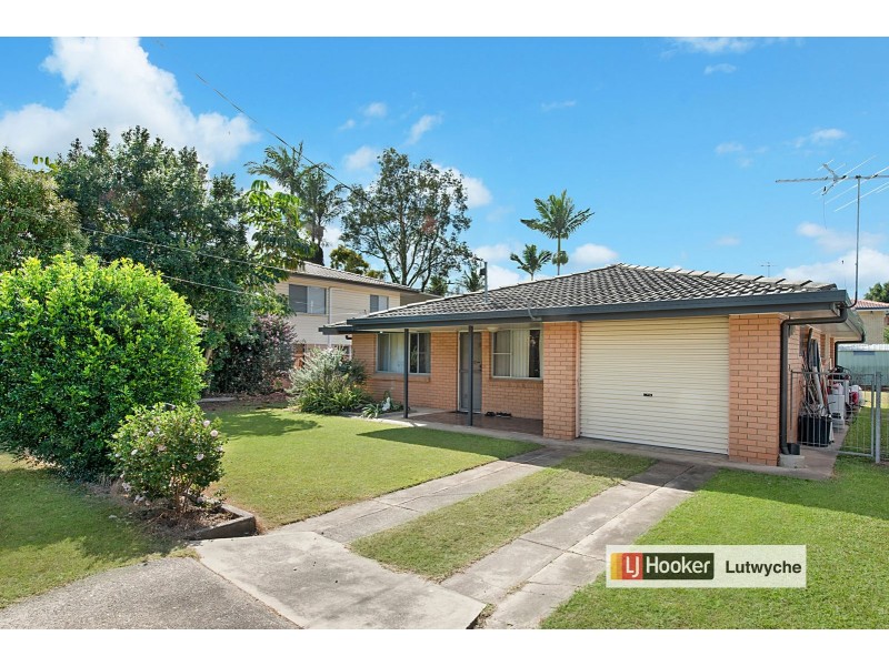 242 Bapaume Road, Holland Park West QLD 4121