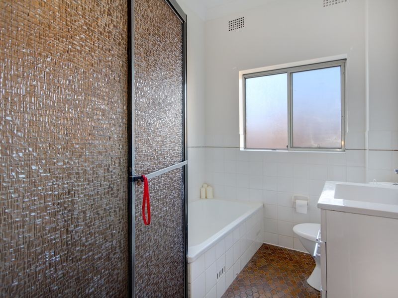 12/43-45 Queen Victoria Street, Bexley NSW 2207